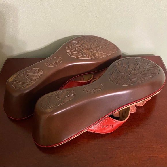 ☘️B.O.C. Orange Floral Wedge Sandals - Picture 4 of 6